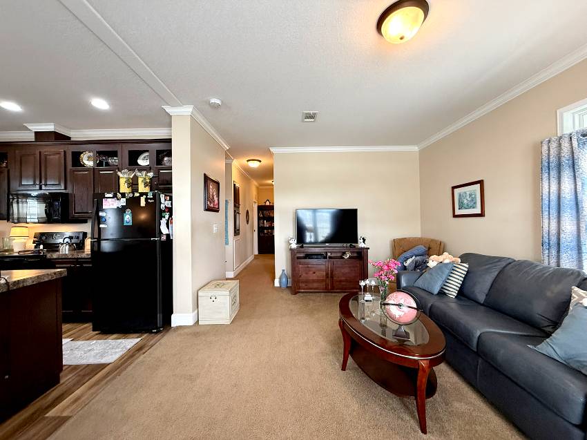 204 Rotterdam a Ellenton, FL Mobile or Manufactured Home for Sale